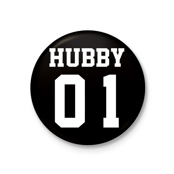 Hubby-Kitűző, hűtőmágnes